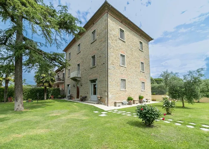 Villa Le Rondini By Interhome Cortona